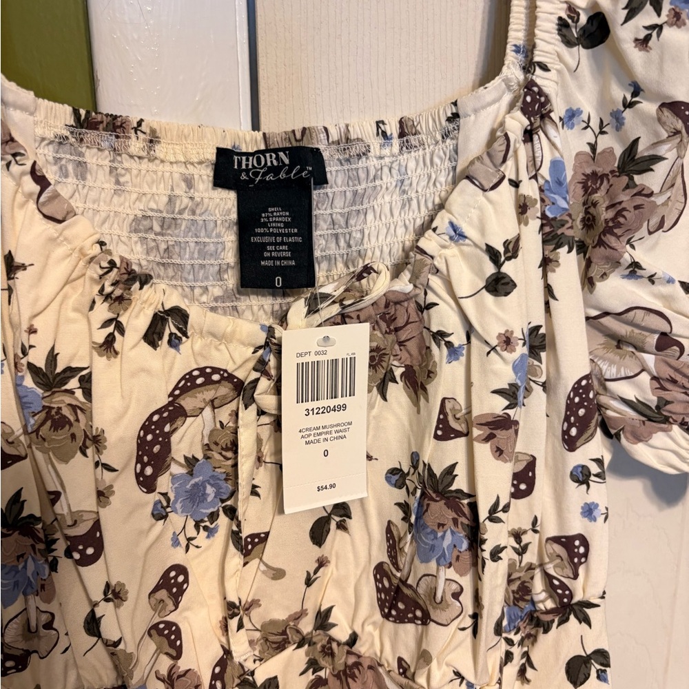 Hot topic mushroom dress plus - Picture 2 of 2